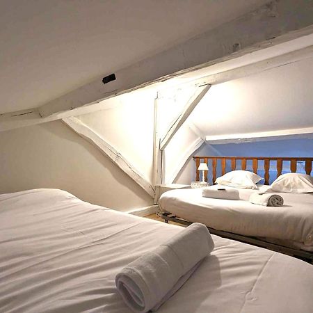 Апартаменти Cabana & Vue Sur Les 2 Roches Charnay-les-Macon Екстер'єр фото